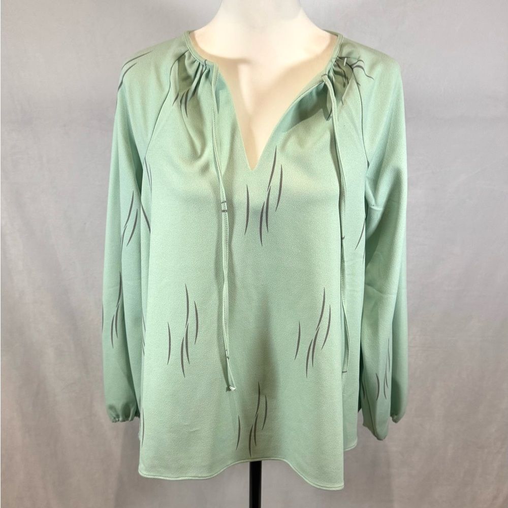 Alfani aqua mint green with wisps of gray long sleeve top size medium NWT